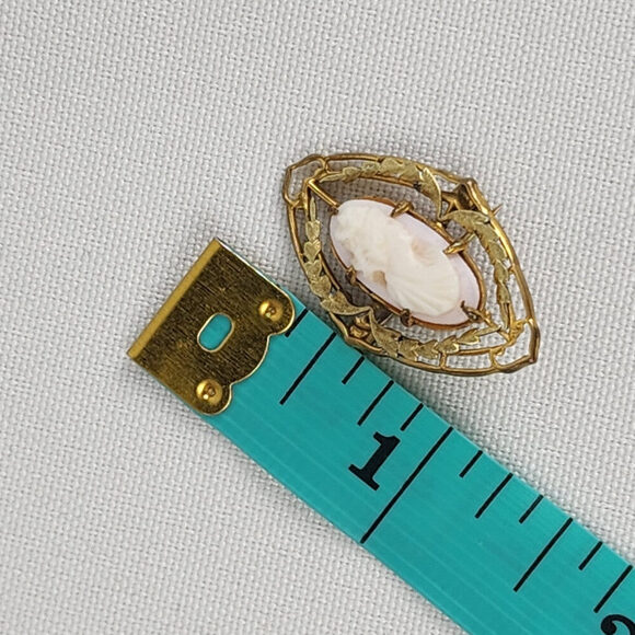 Vintage Gold & Pink Carved Cameo Brooch - Picture 7 of 7